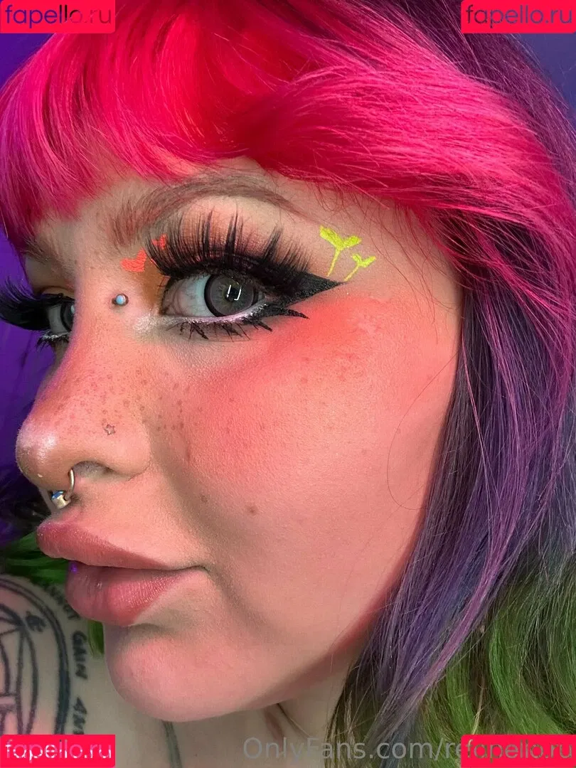 Reiinapop Onlyfans Photo Gallery 