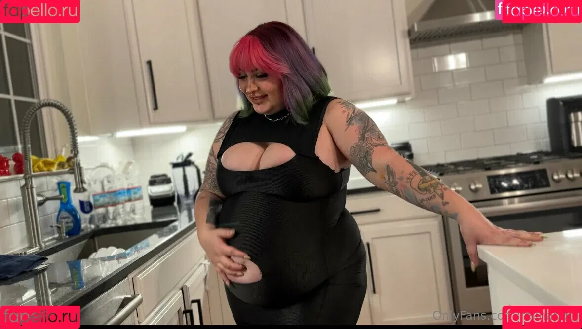 Reiinapop Onlyfans Photo Gallery 
