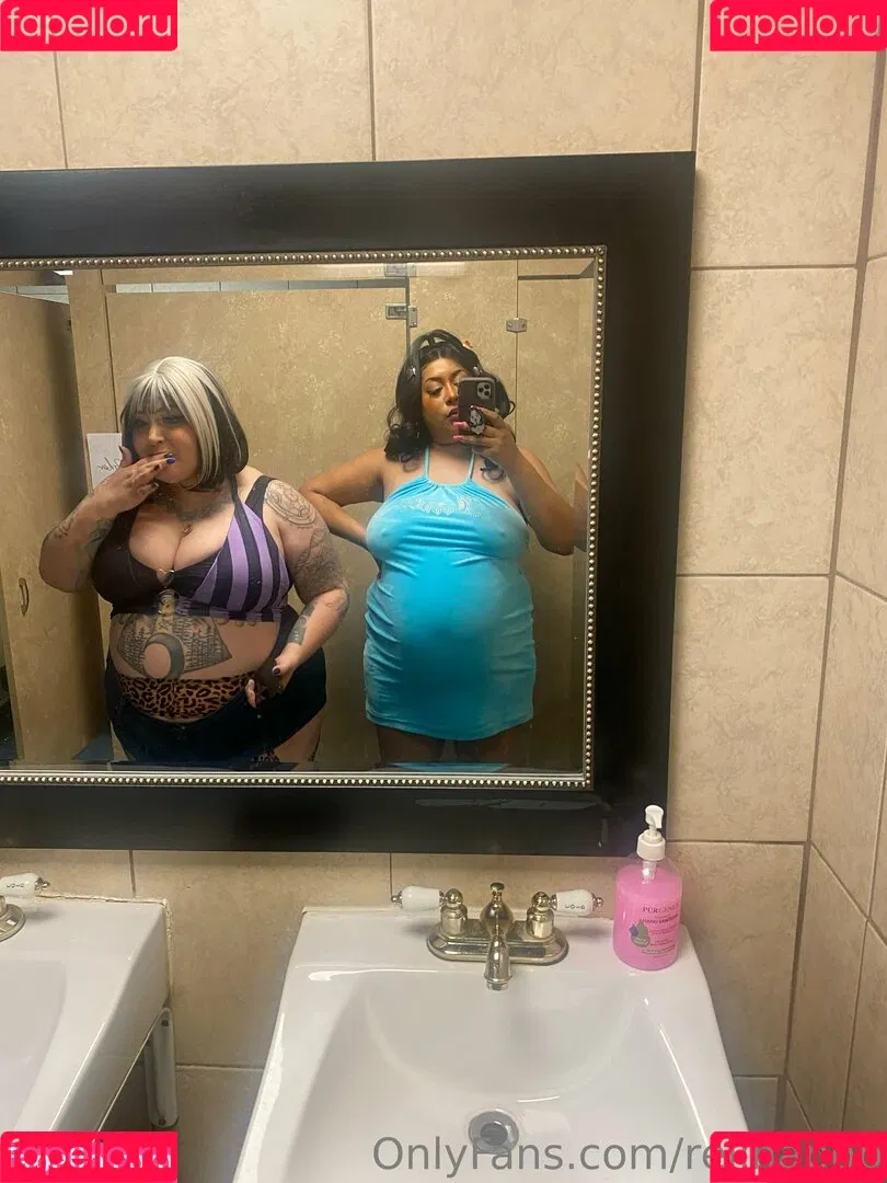 Reiinapop Onlyfans Photo Gallery 