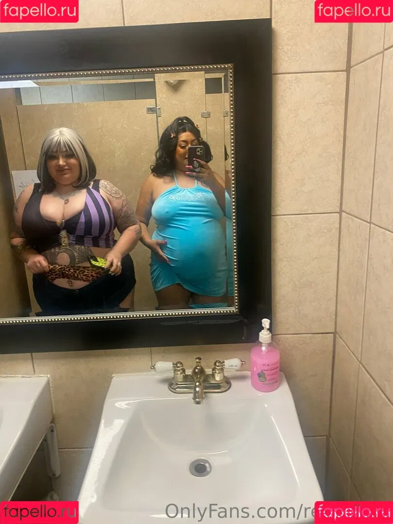 Reiinapop Onlyfans Photo Gallery 