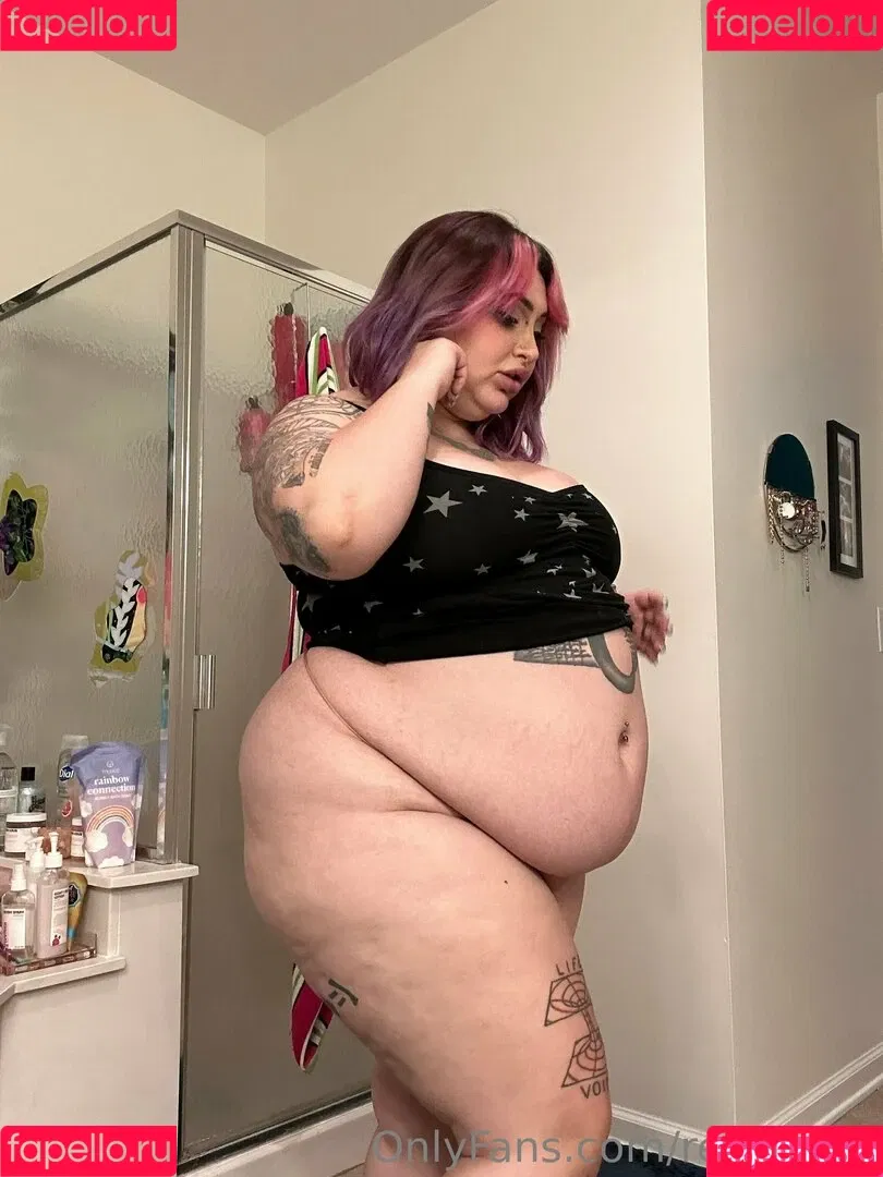 Reiinapop Onlyfans Photo Gallery 