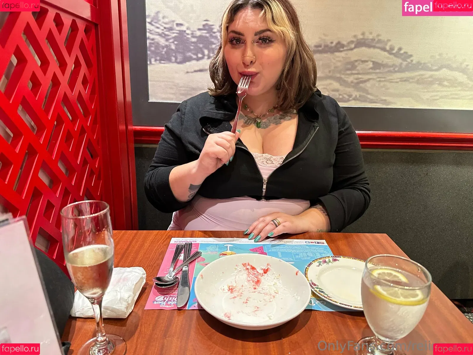 Reiinapop Onlyfans Photo Gallery 