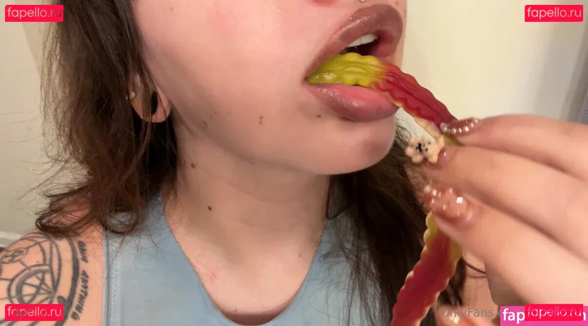 Reiinapop Onlyfans Photo Gallery 