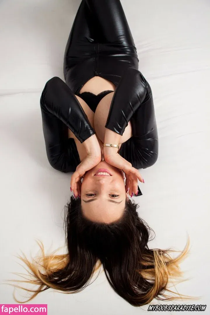 Talia Amanda Onlyfans Photo Gallery 