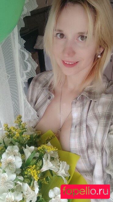 popkaomi Onlyfans Photo Gallery 