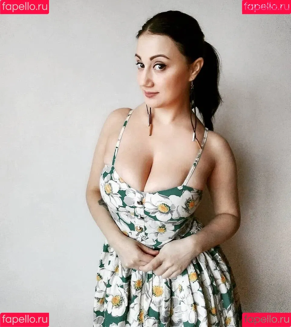 Leka Galkinstein Onlyfans Photo Gallery 