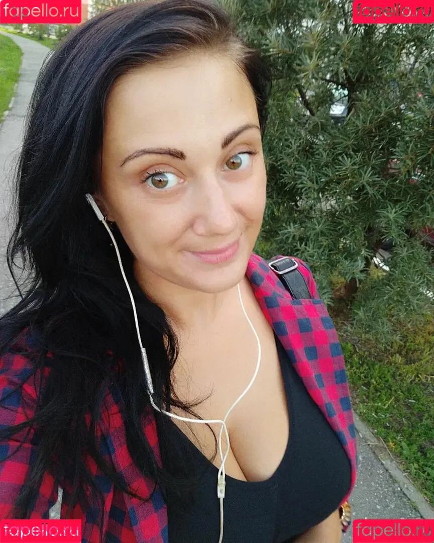 Leka Galkinstein Onlyfans Photo Gallery 