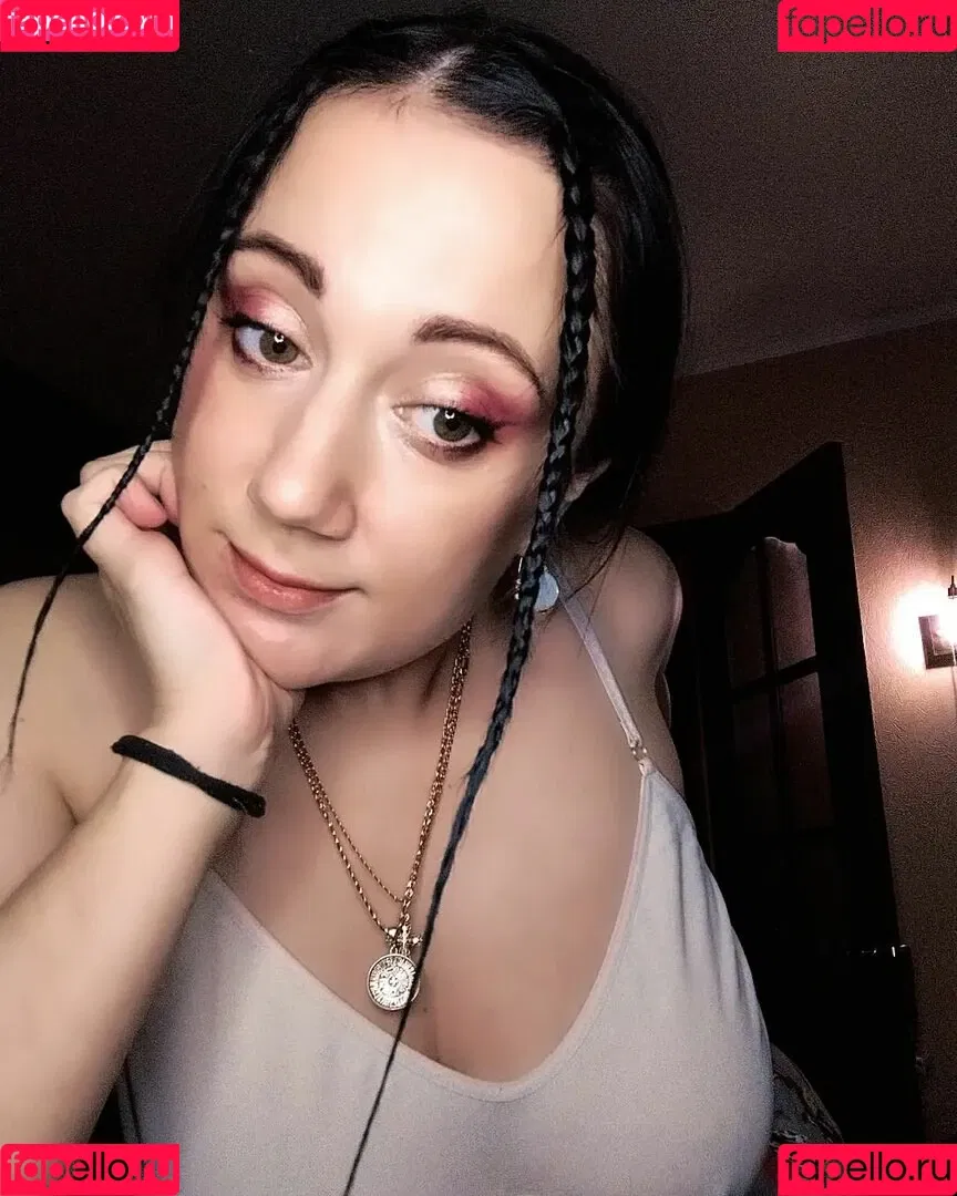 Leka Galkinstein Onlyfans Photo Gallery 