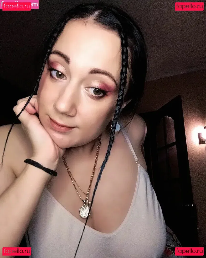 Leka Galkinstein Onlyfans Photo Gallery 