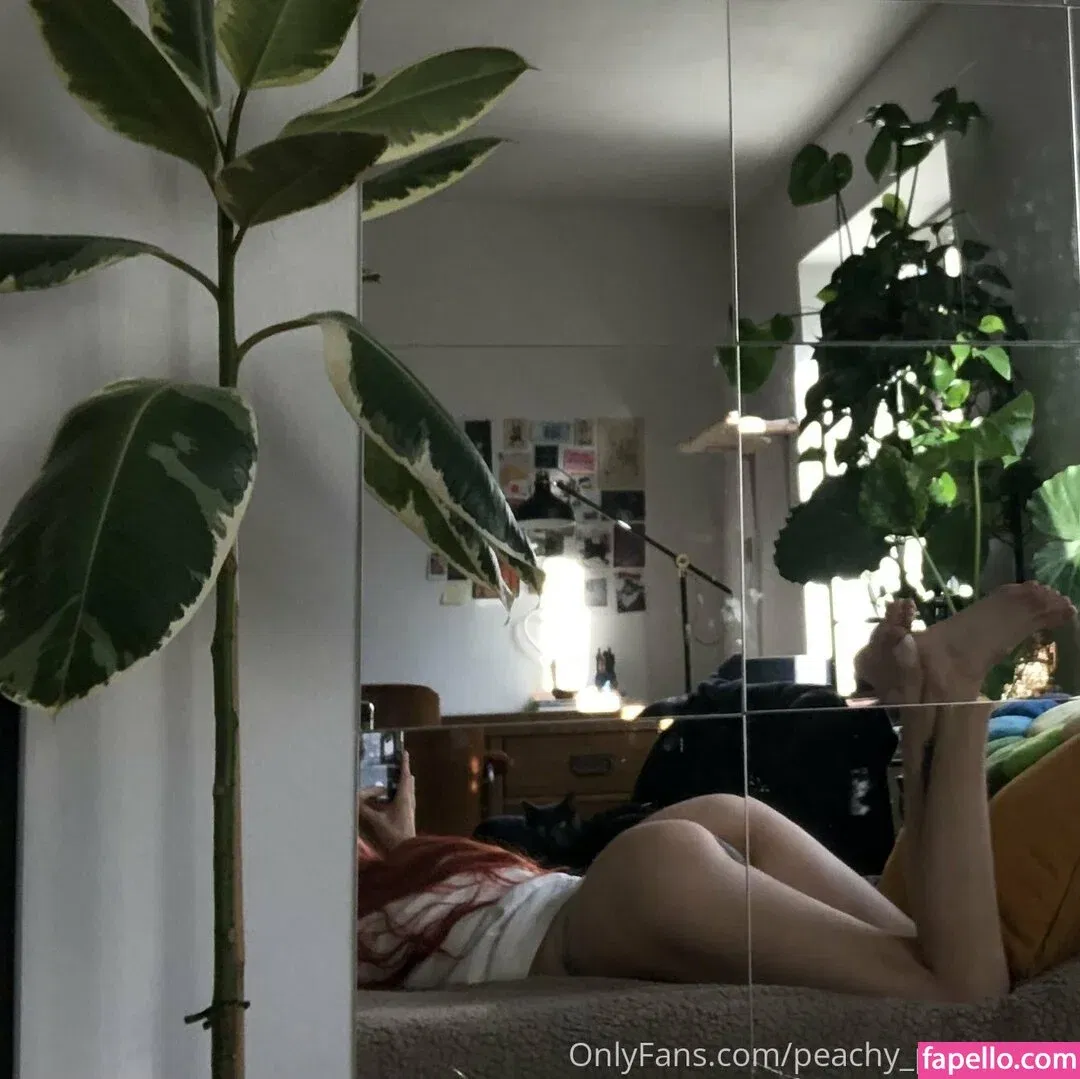 natnevv Onlyfans Photo Gallery 