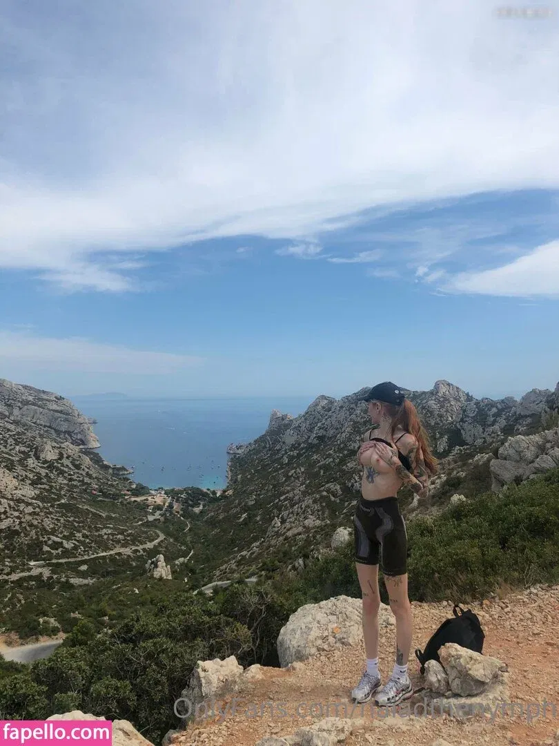 natnevv Onlyfans Photo Gallery 