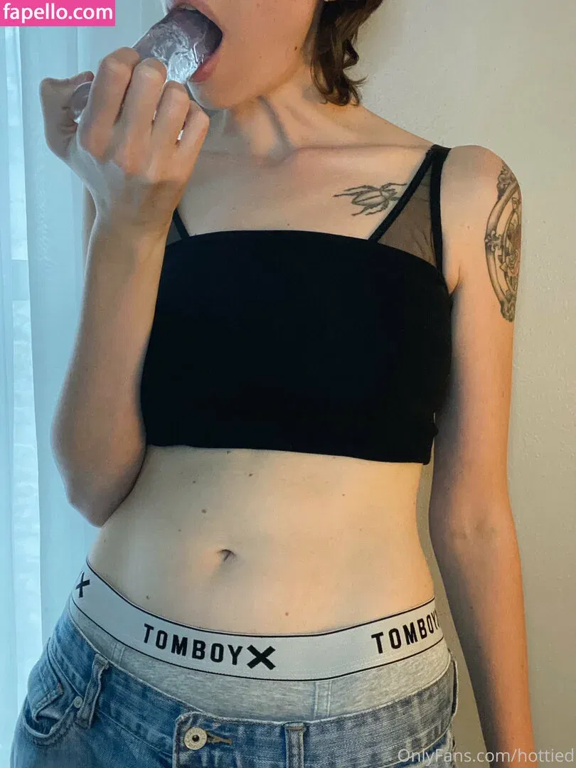 hottied Onlyfans Photo Gallery 