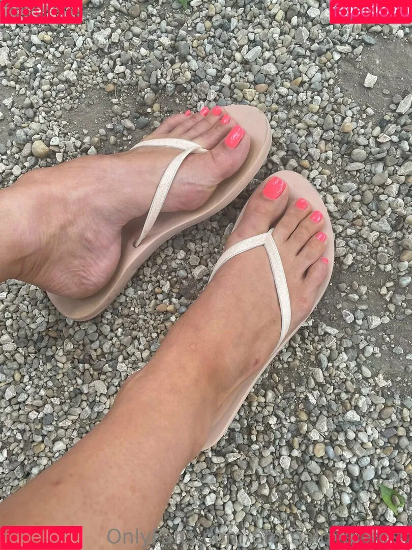 emmalovettfeet Onlyfans Photo Gallery 