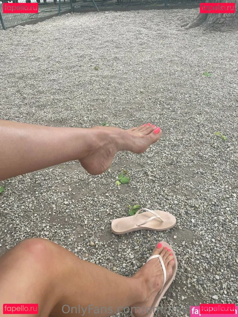 emmalovettfeet Onlyfans Photo Gallery 