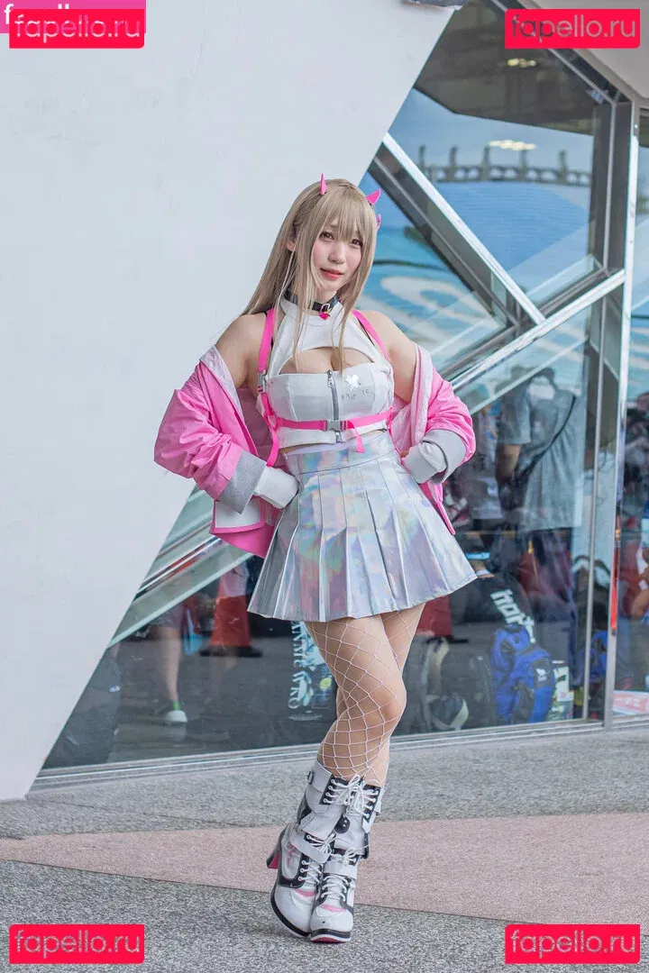 iorimoe_five Onlyfans Photo Gallery 