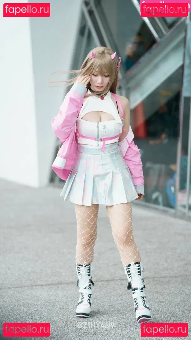 iorimoe_five Onlyfans Photo Gallery 