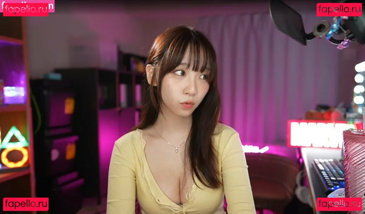 iorimoe_five Onlyfans Photo Gallery 