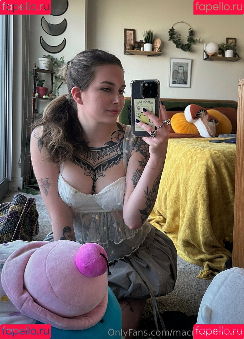 macmaddiecvip Onlyfans Photo Gallery 