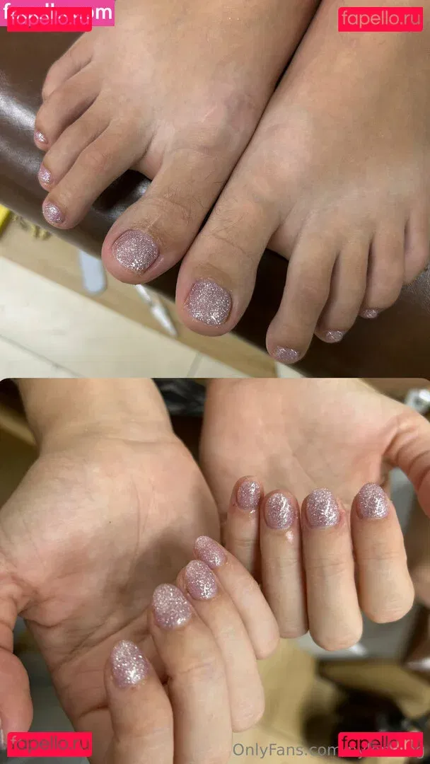 nylonmeg Onlyfans Photo Gallery 