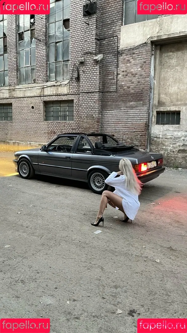 laurabae_ Onlyfans Photo Gallery 