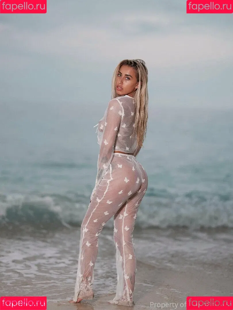 laurabae_ Onlyfans Photo Gallery 