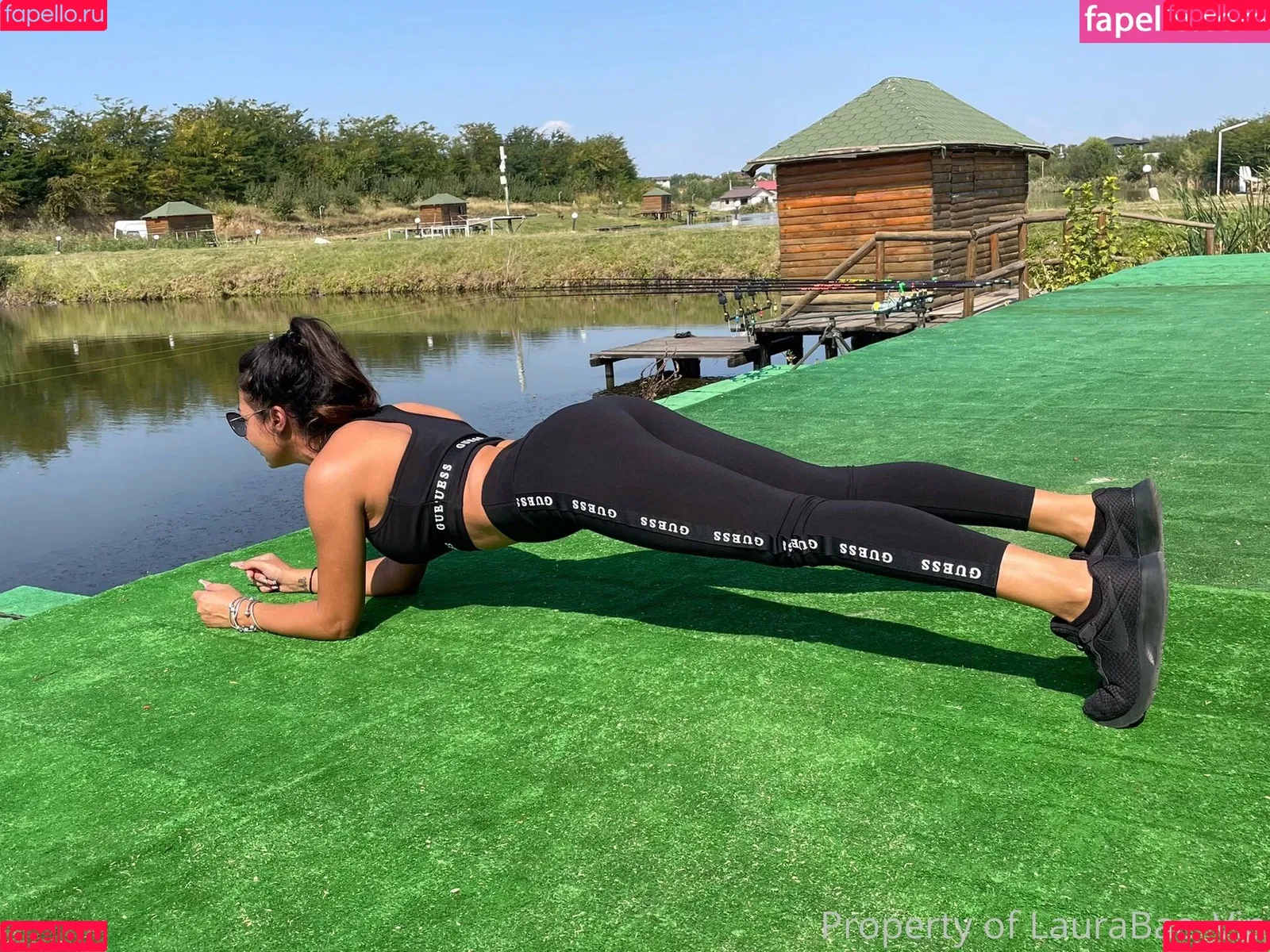 laurabae_ Onlyfans Photo Gallery 