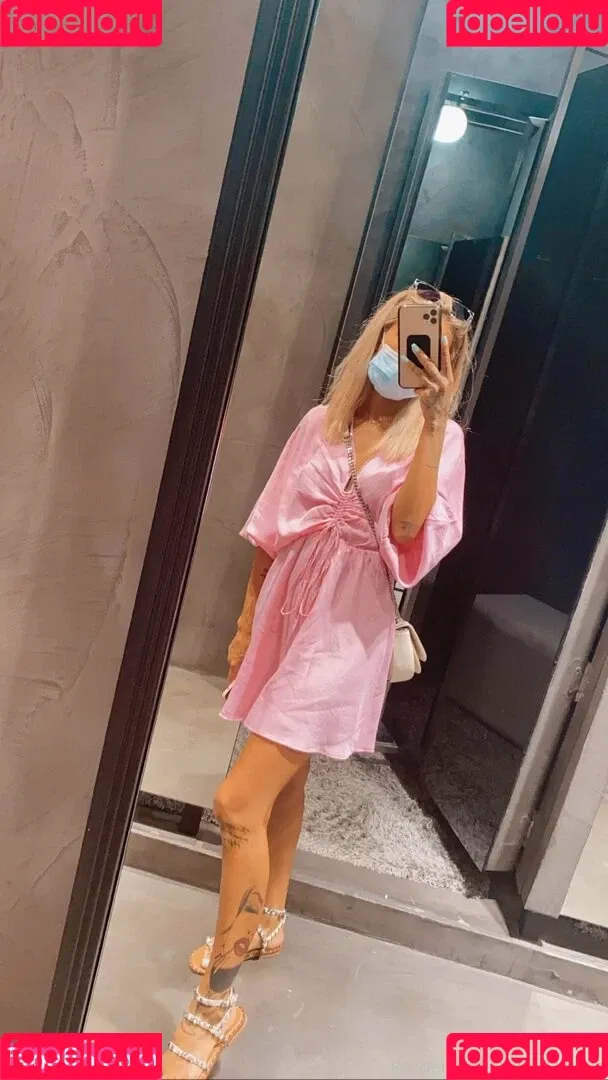 laurabae_ Onlyfans Photo Gallery 
