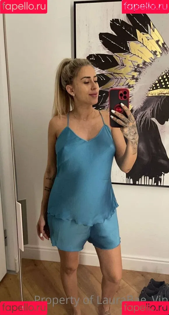 laurabae_ Onlyfans Photo Gallery 