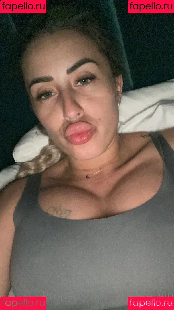 laurabae_ Onlyfans Photo Gallery 