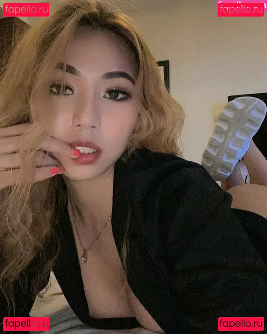 laurabae_ Onlyfans Photo Gallery 