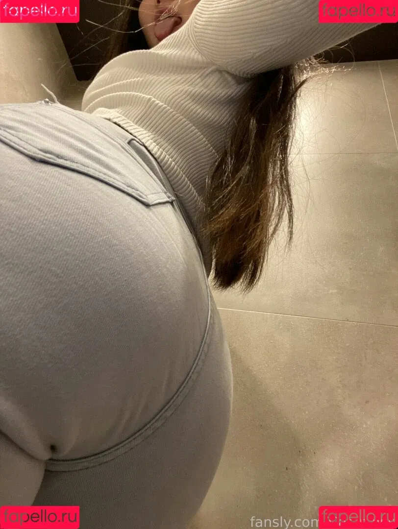 Asi_Akira Onlyfans Photo Gallery 