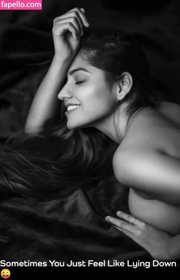 Simran Kaur Onlyfans Photo Gallery 