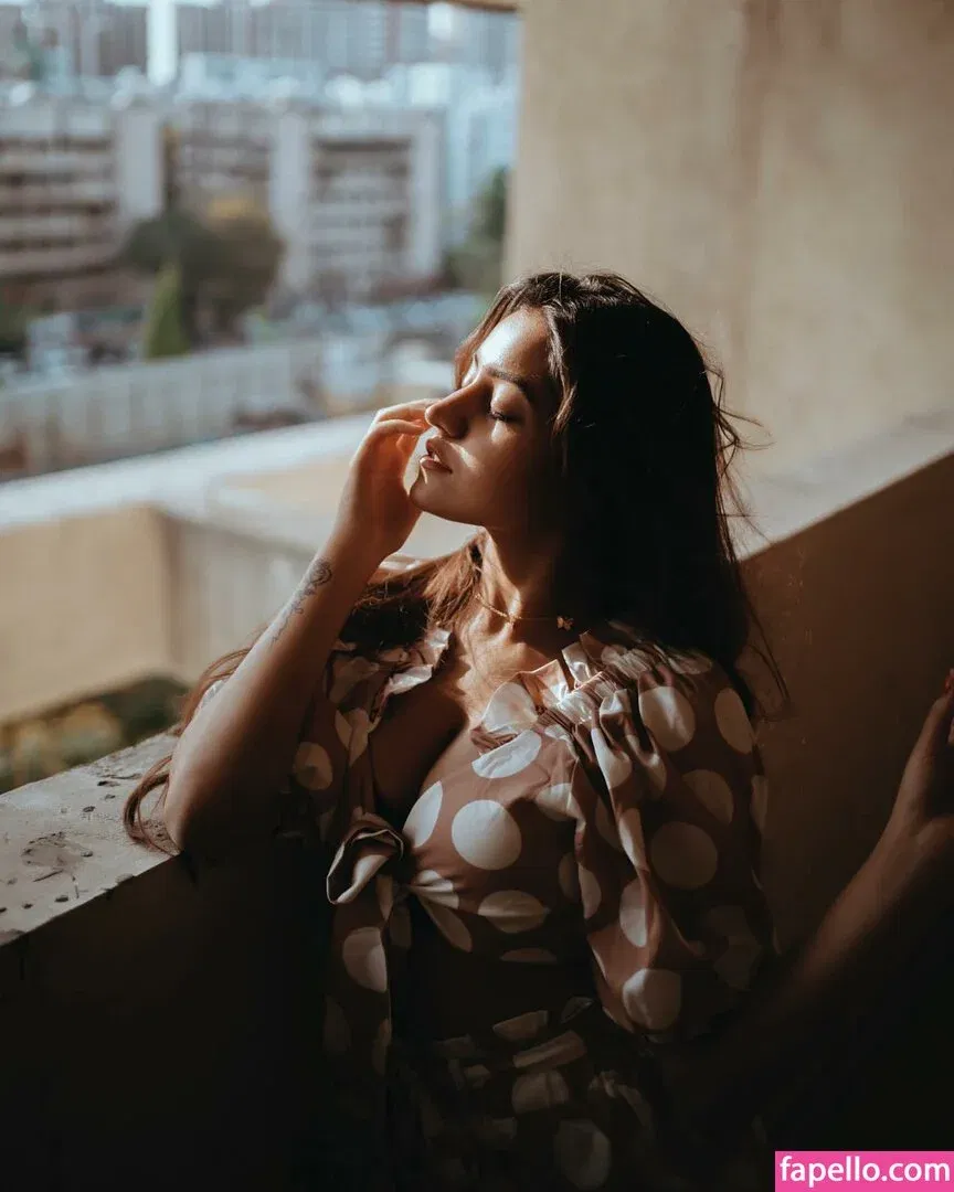 Simran Kaur Onlyfans Photo Gallery 