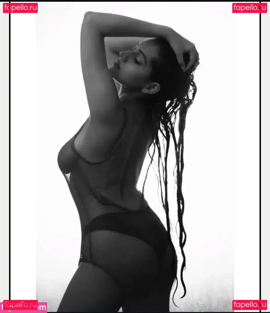 Simran Kaur Onlyfans Photo Gallery 