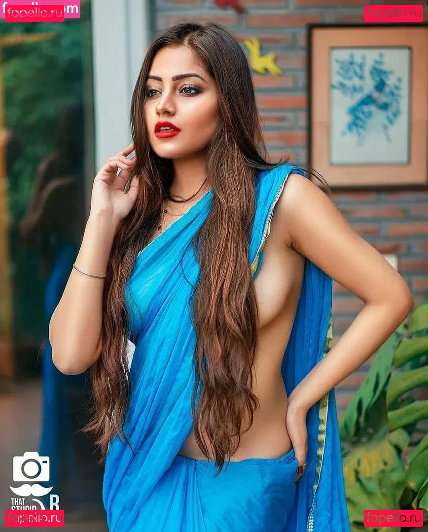 Simran Kaur Onlyfans Photo Gallery 