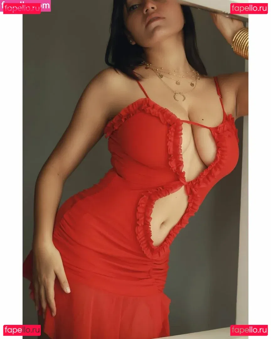 Simran Kaur Onlyfans Photo Gallery 