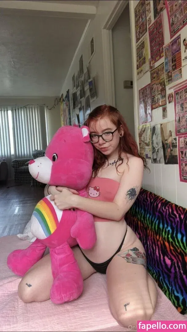 babyrat Onlyfans Photo Gallery 