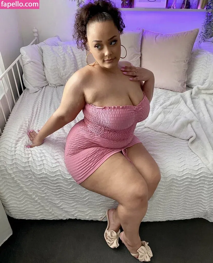 Natalie E. Wade Onlyfans Photo Gallery 