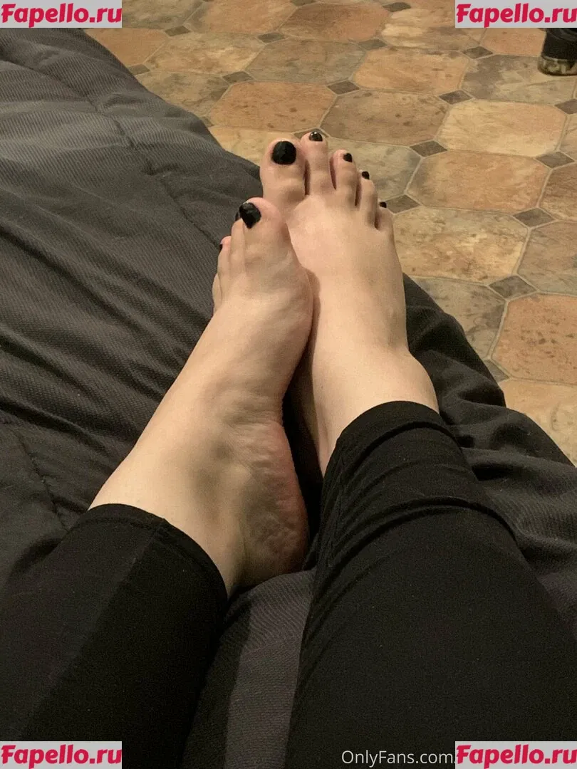 domisbomb Onlyfans Photo Gallery 