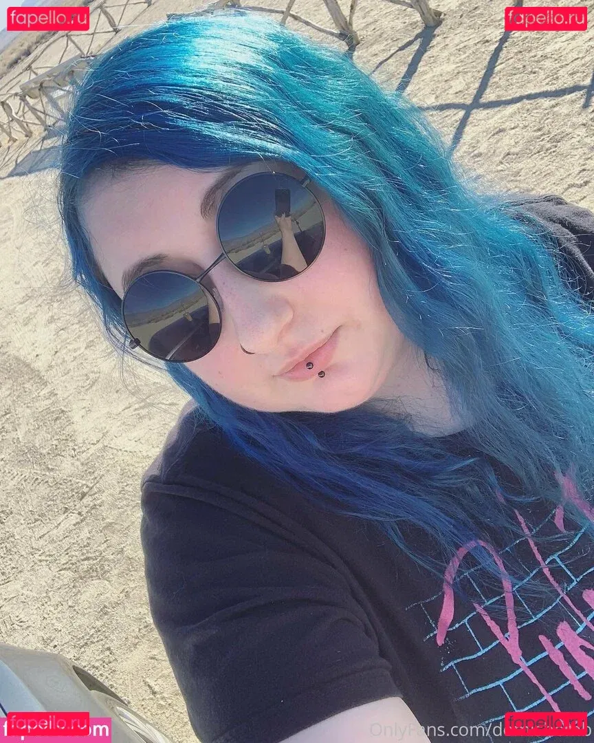 domisbomb Onlyfans Photo Gallery 