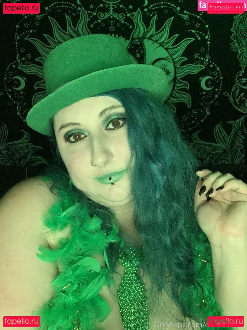 domisbomb Onlyfans Photo Gallery 