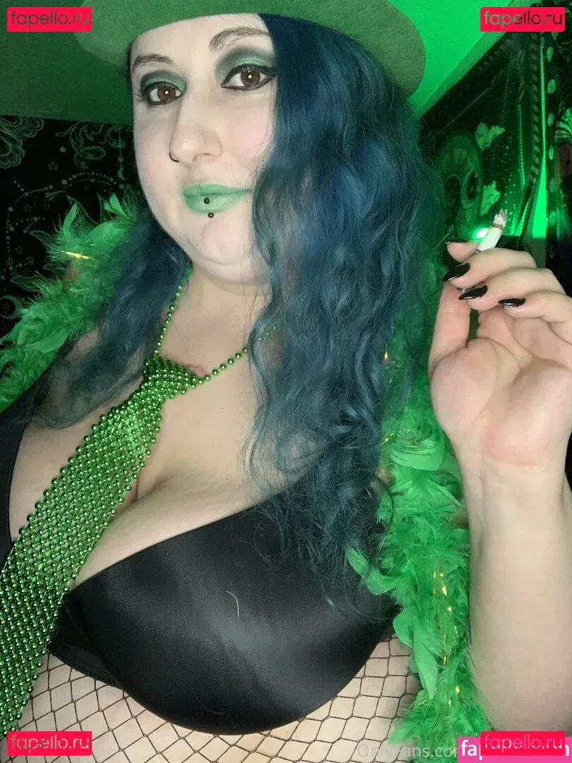 domisbomb Onlyfans Photo Gallery 