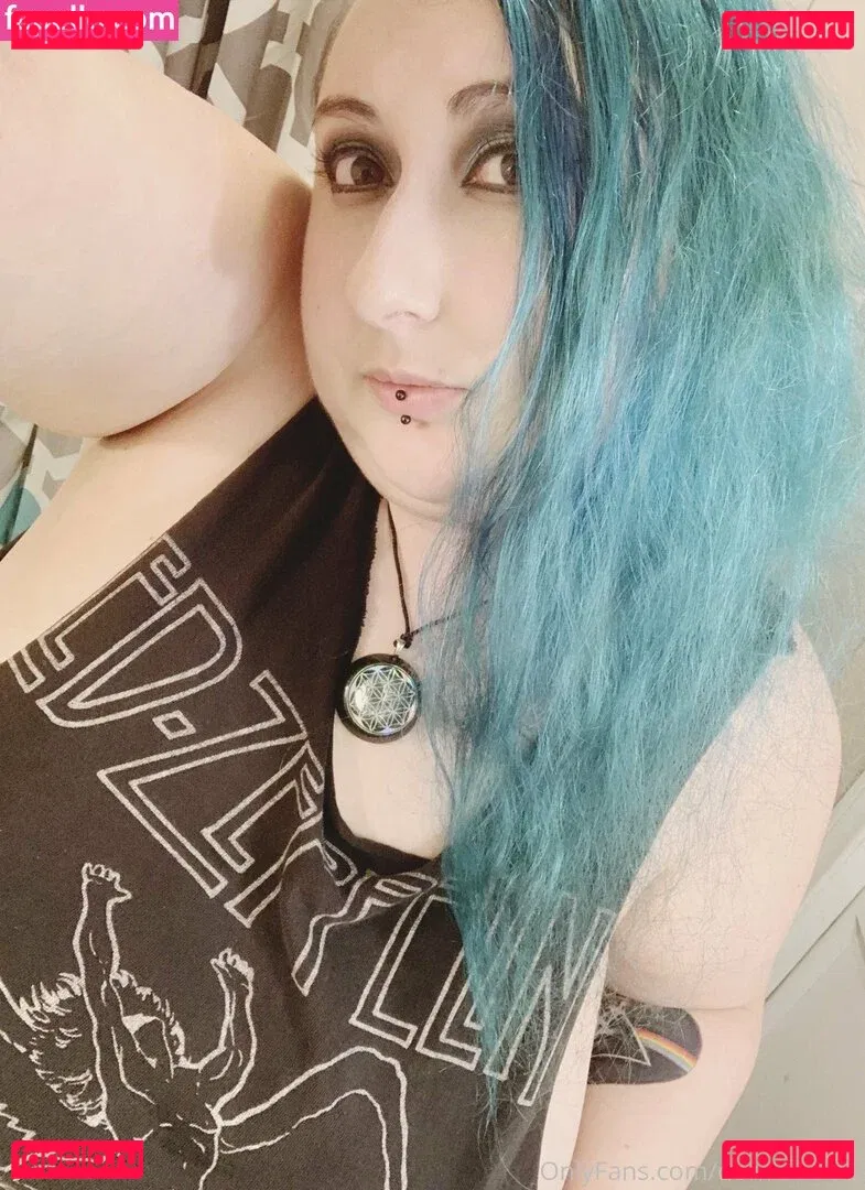 domisbomb Onlyfans Photo Gallery 