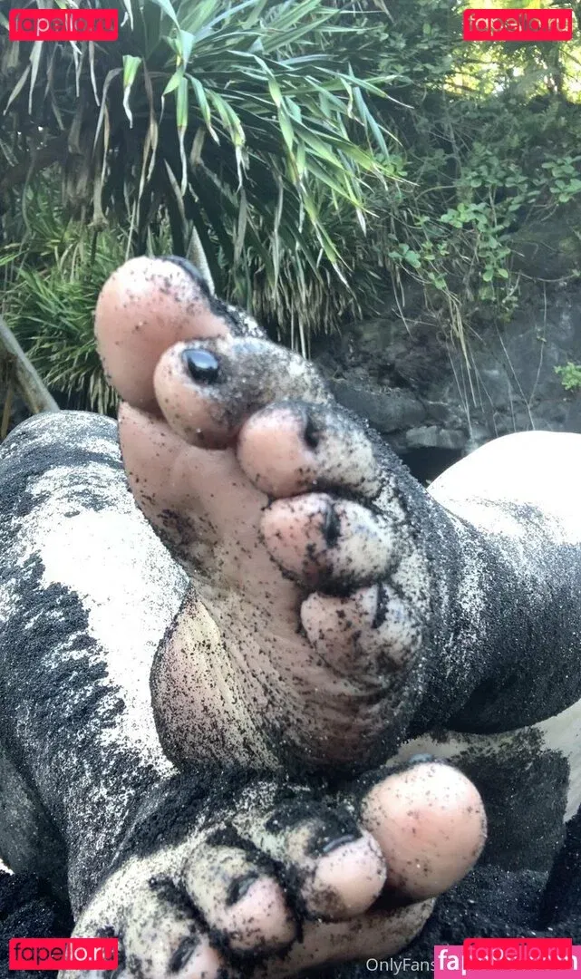 domisbomb Onlyfans Photo Gallery 