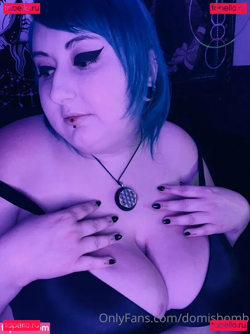 domisbomb Onlyfans Photo Gallery 