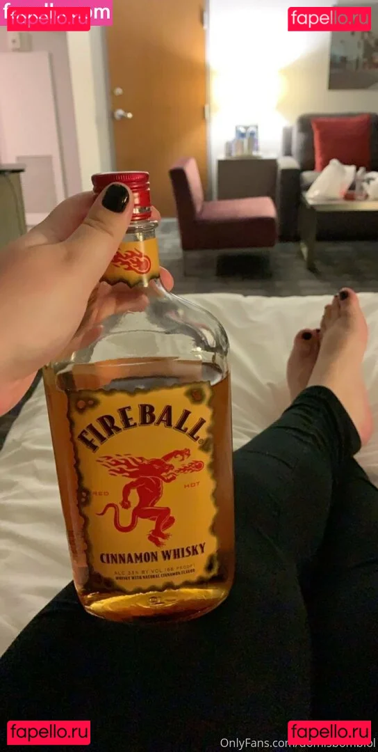 domisbomb Onlyfans Photo Gallery 
