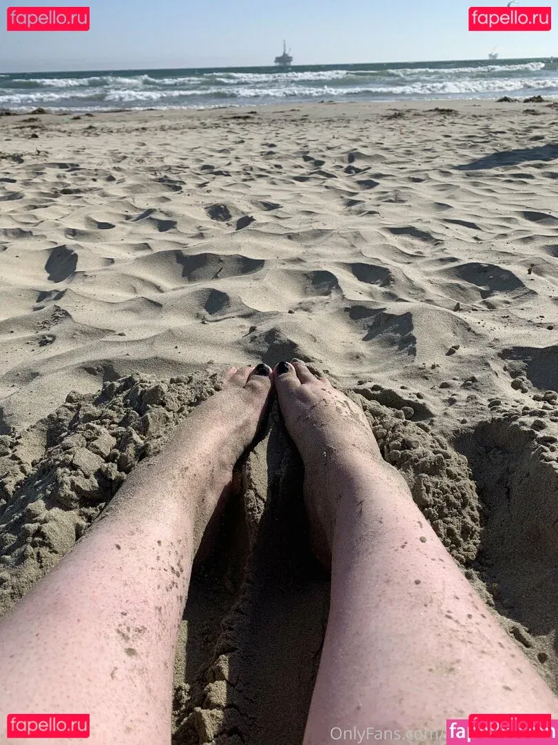 domisbomb Onlyfans Photo Gallery 