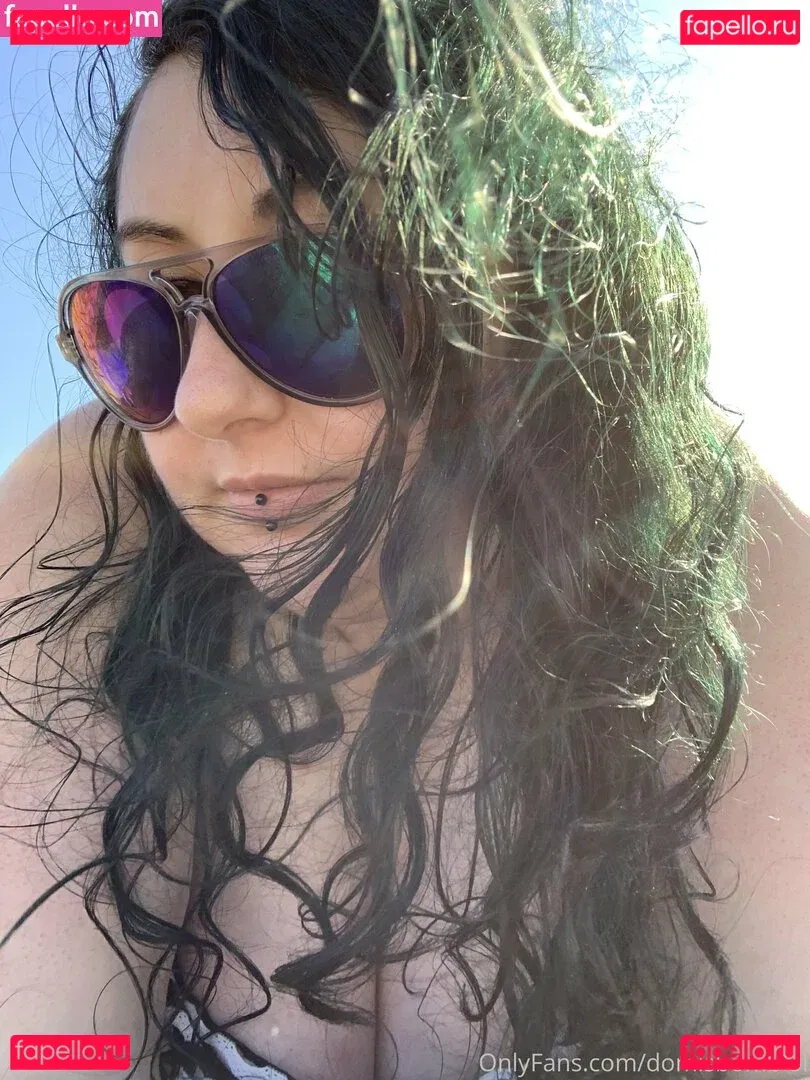 domisbomb Onlyfans Photo Gallery 