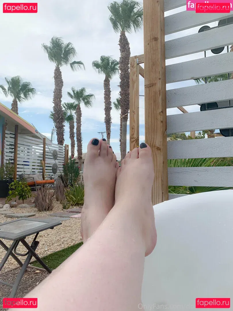 domisbomb Onlyfans Photo Gallery 