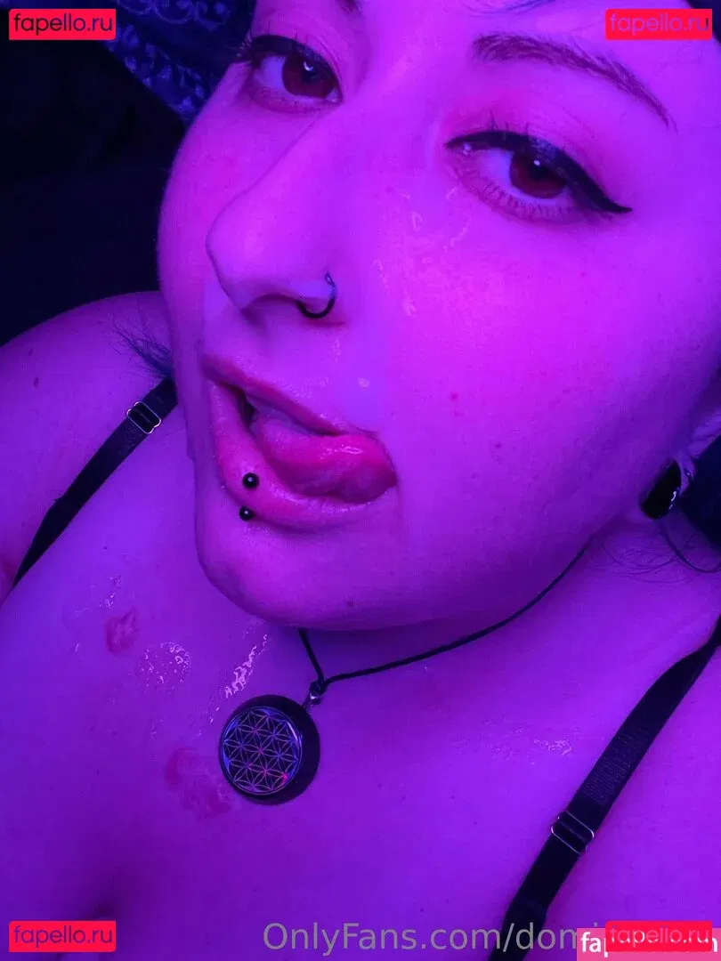domisbomb Onlyfans Photo Gallery 